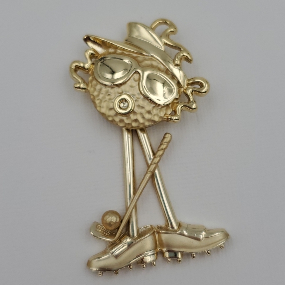 AJC Gold Tone Golf Ball Man Brooch - Picture 2 of 6